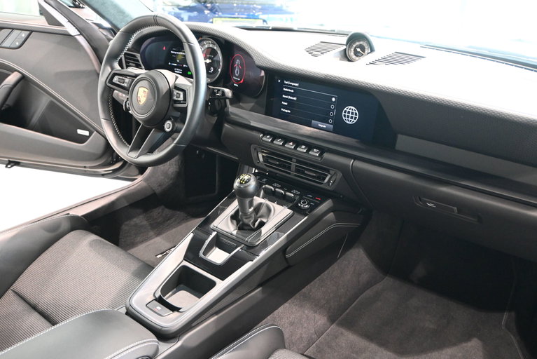 Porsche 992 GT3 Touring