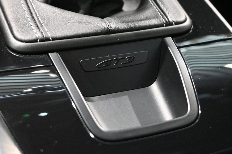 Porsche 992 GT3 Touring