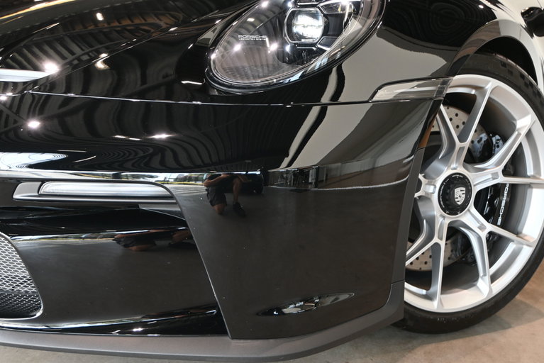 Porsche 992 GT3 Touring