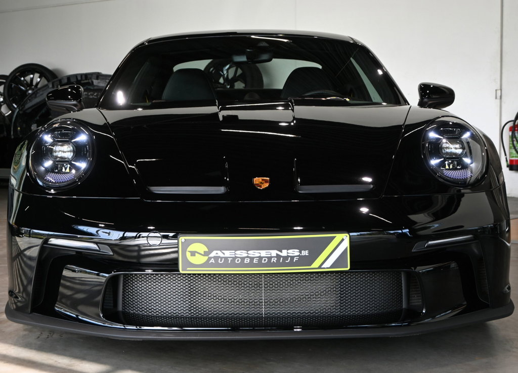 Porsche 992 GT3 Touring