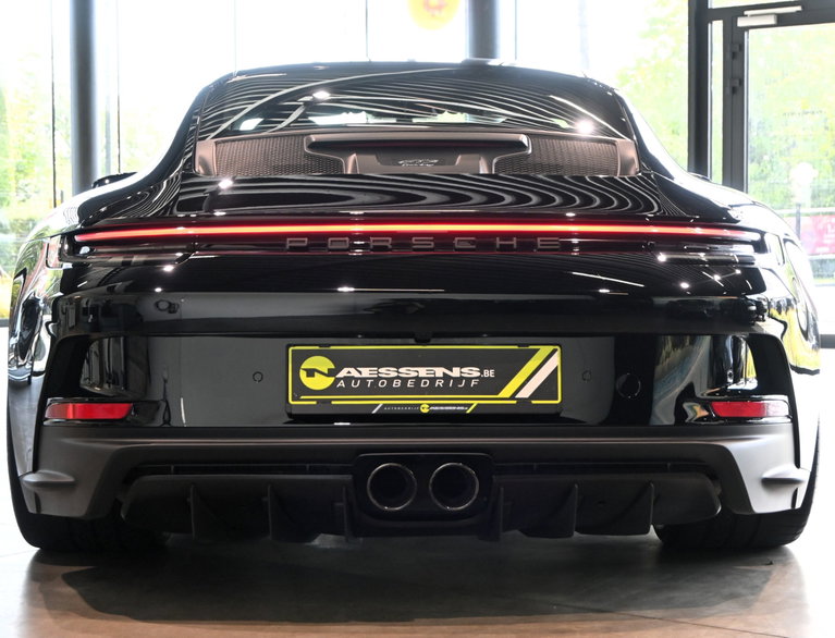 Porsche 992 GT3 Touring