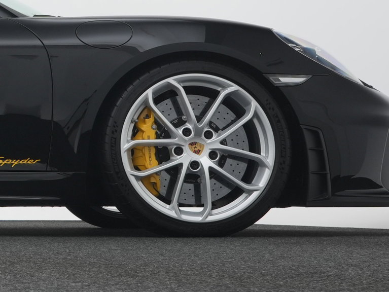 Porsche 718 Spyder