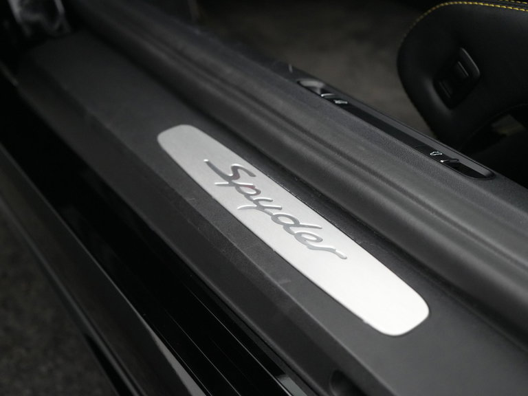 Porsche 718 Spyder
