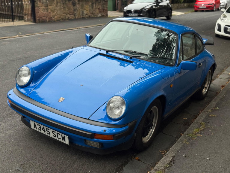 Porsche 911 Carrera 3.2