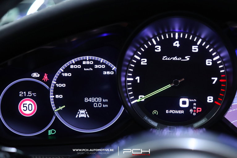 Porsche Panamera Turbo S E-Hybrid
