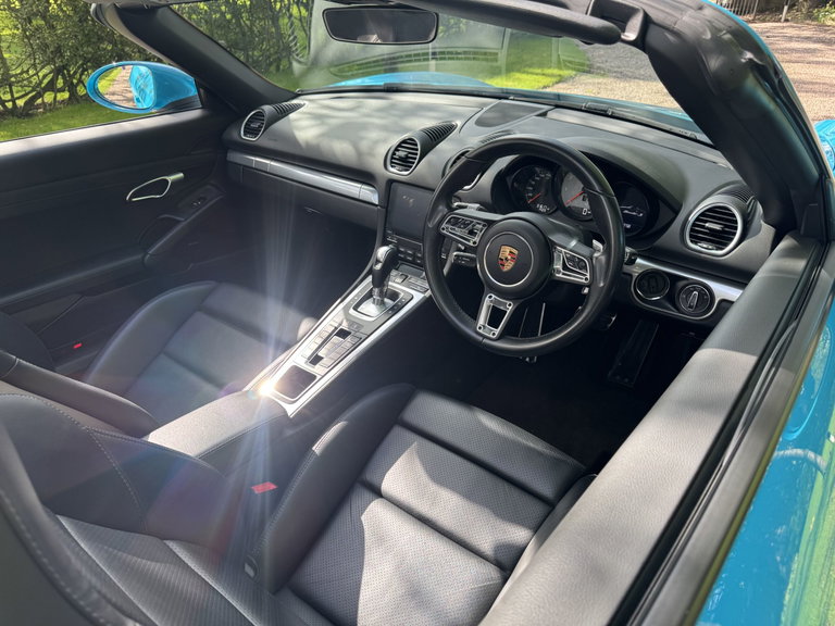 Porsche 718 Boxster S