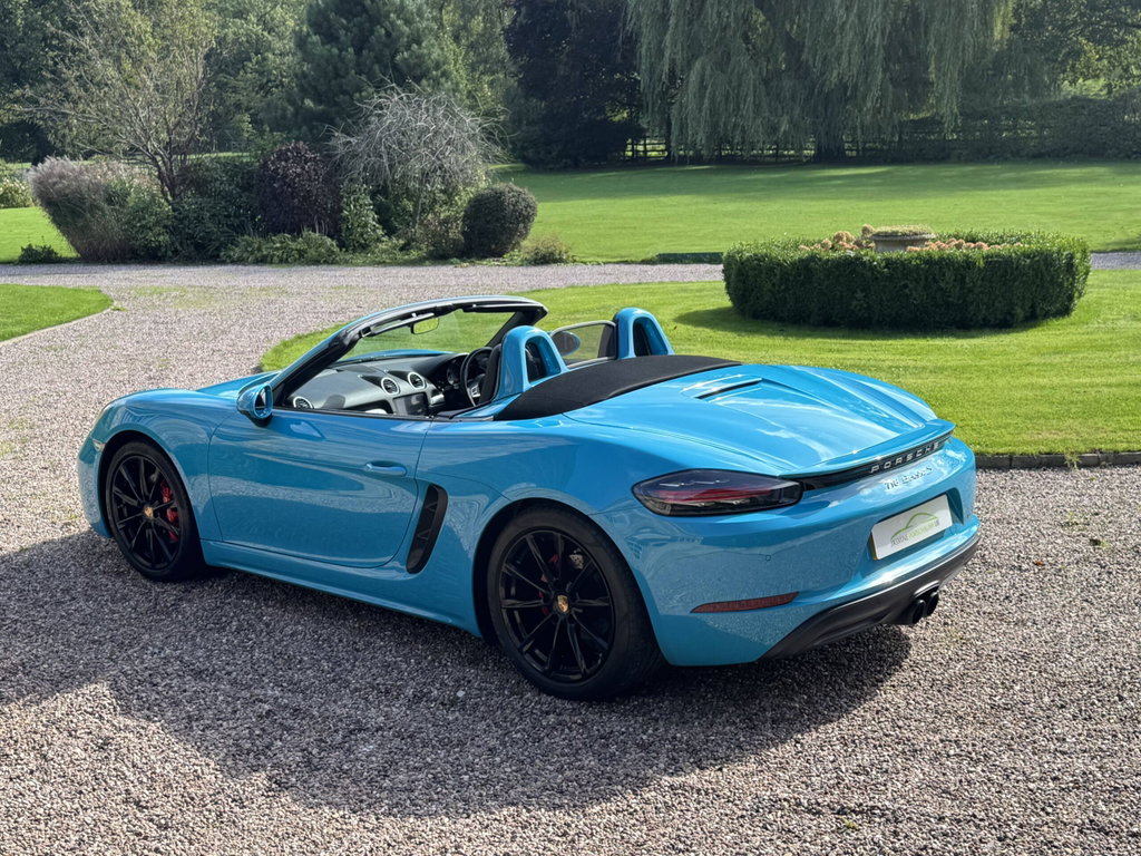 Porsche 718 Boxster S