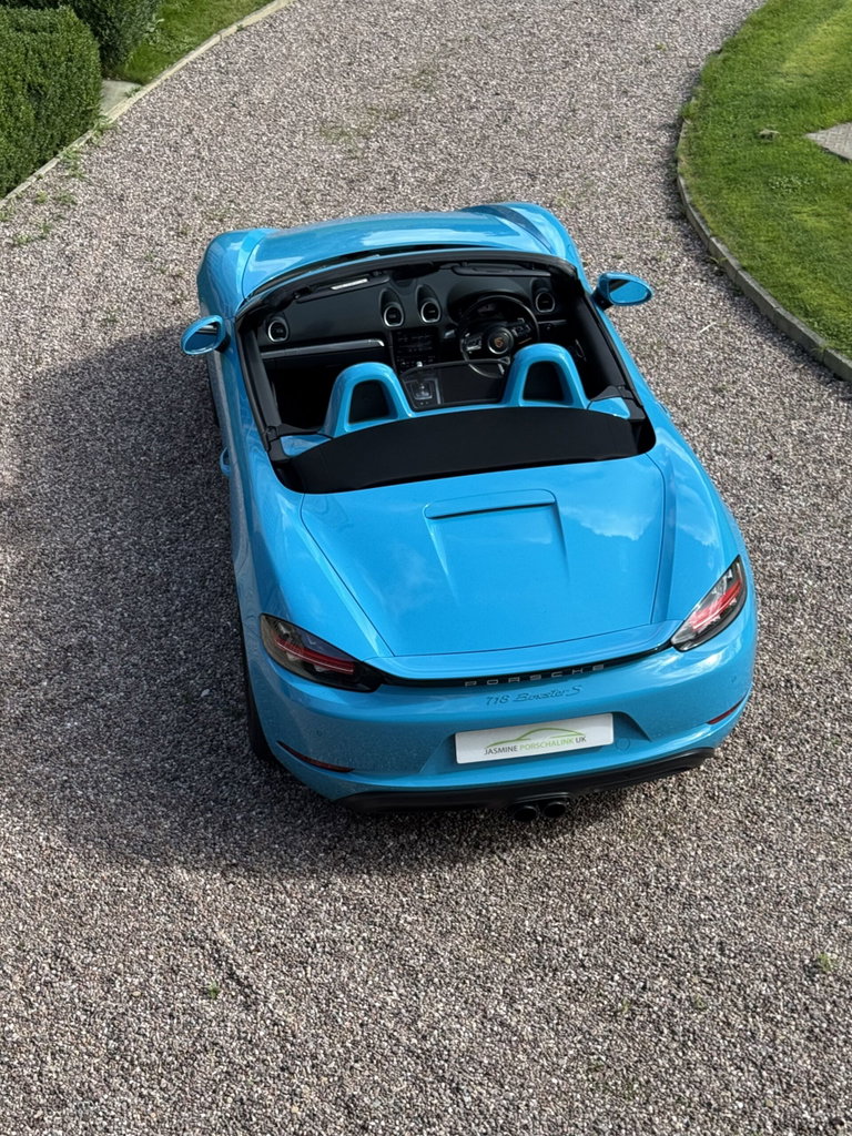 Porsche 718 Boxster S