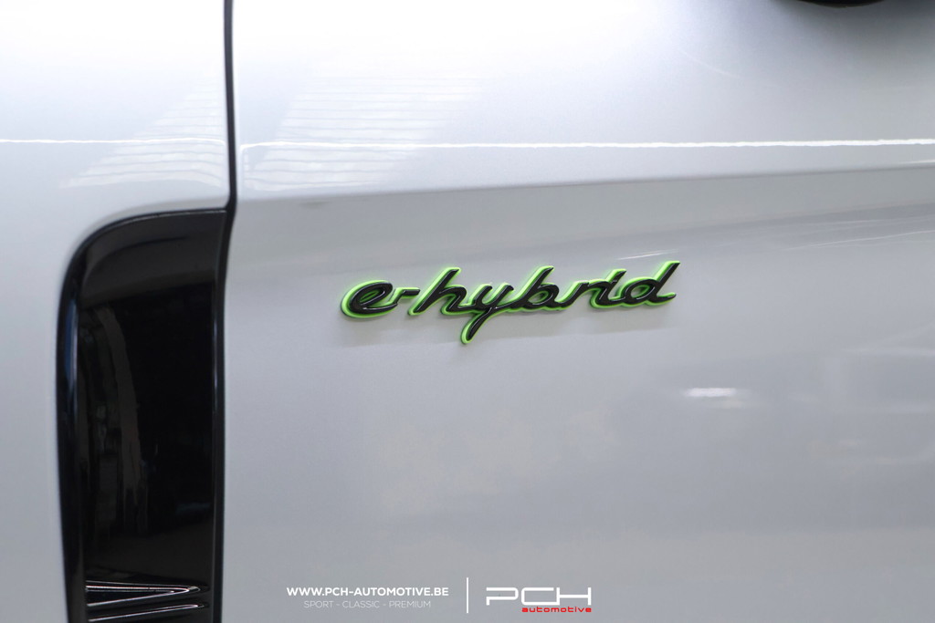 Porsche Panamera Turbo S E-Hybrid