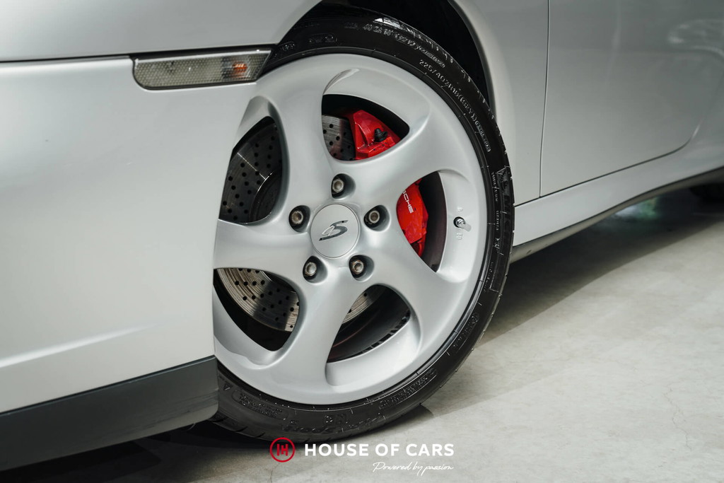 Porsche 996.2 Carrera 4S