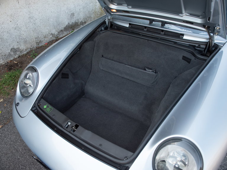 Porsche 993 Carrera 4