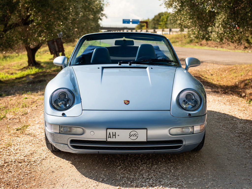 Porsche 993 Carrera 4