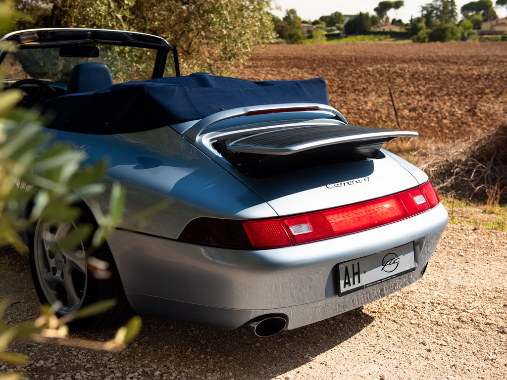 Porsche 993 Carrera 4