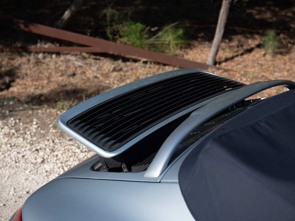Porsche 993 Carrera 4