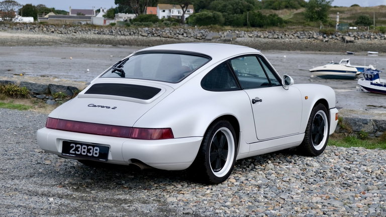 Porsche 964 Carrera 2
