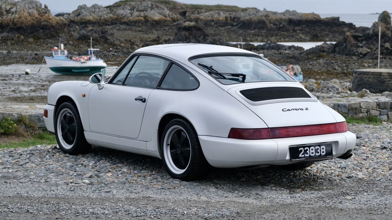 Porsche 964 Carrera 2