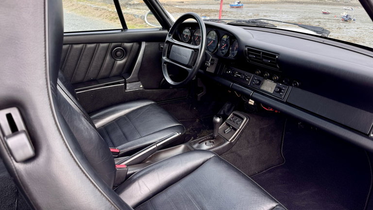 Porsche 964 Carrera 2