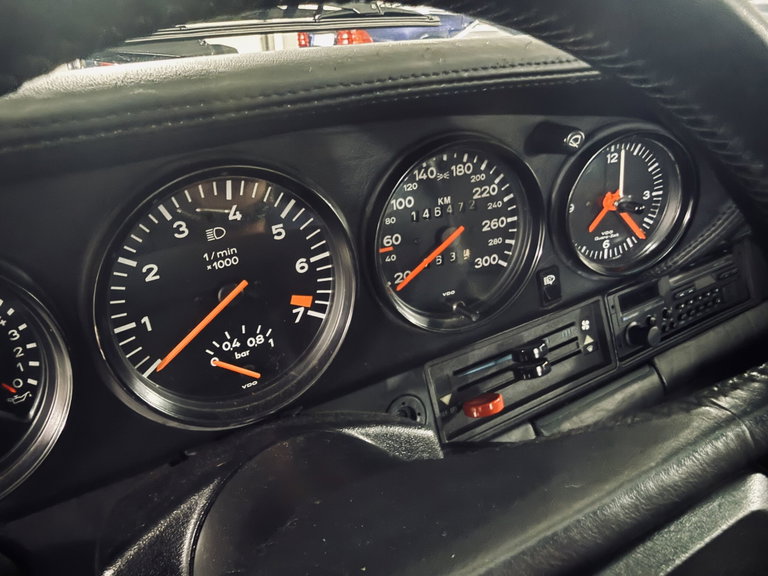 Porsche 911 Turbo 3.3