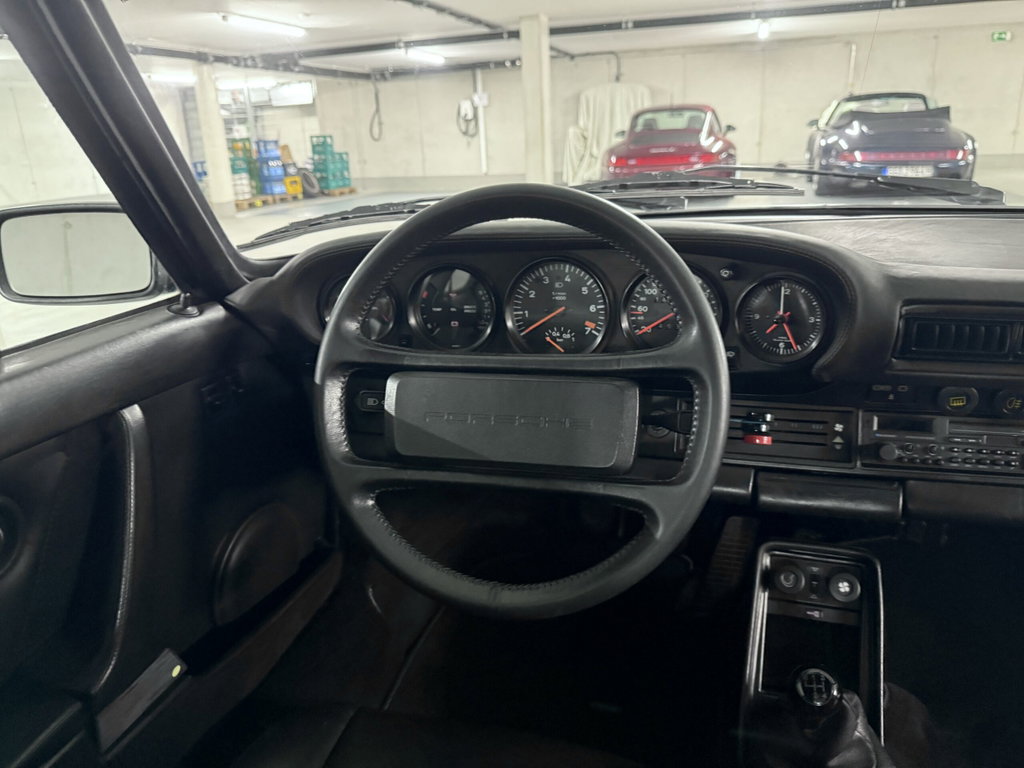 Porsche 911 Turbo 3.3