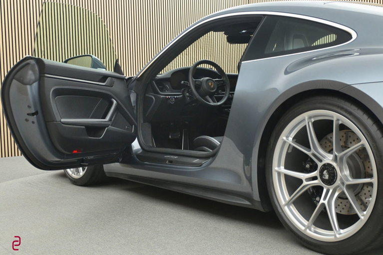 Porsche 992.2 GT3 Touring