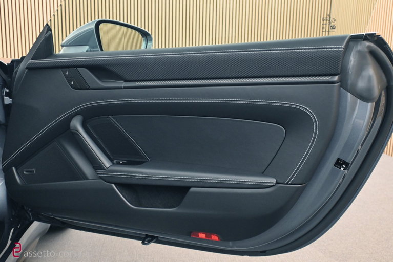 Porsche 992.2 GT3 Touring