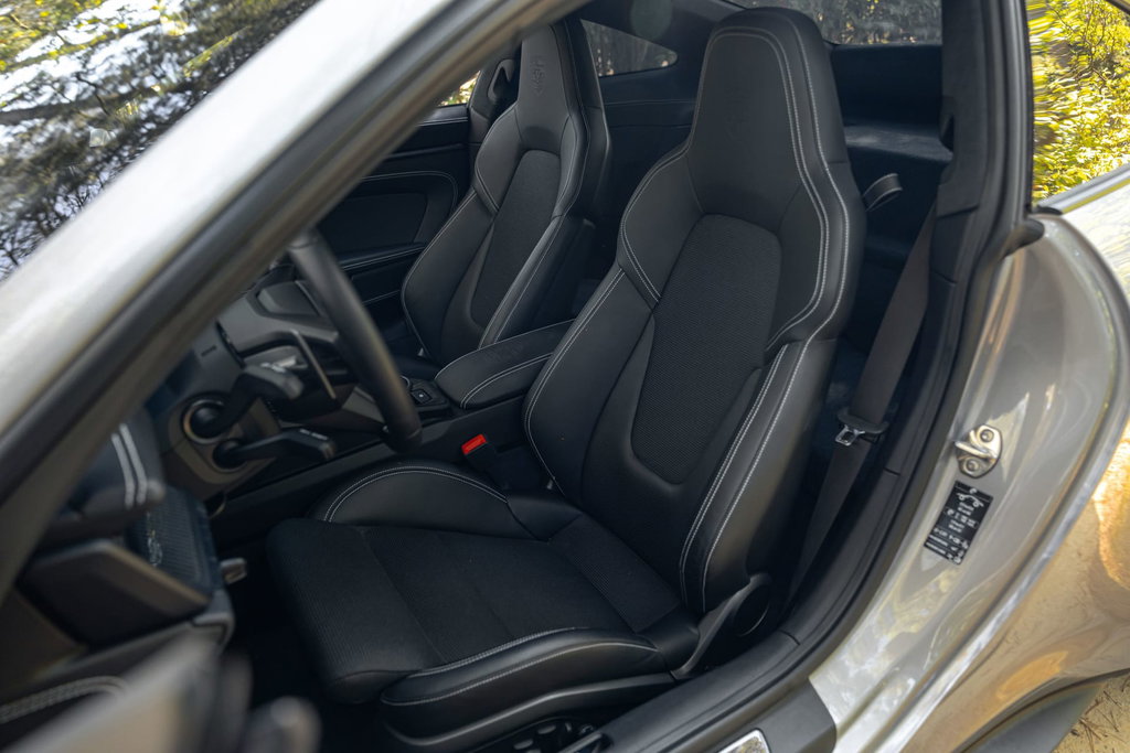Porsche 992 GT3 Touring
