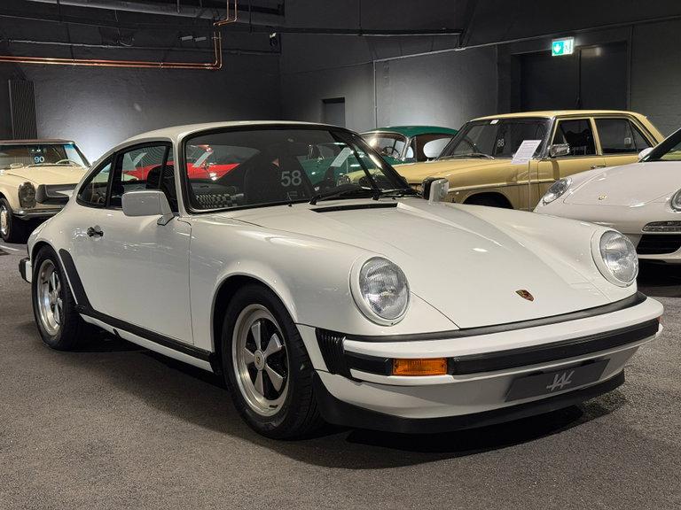 Porsche 911 SC