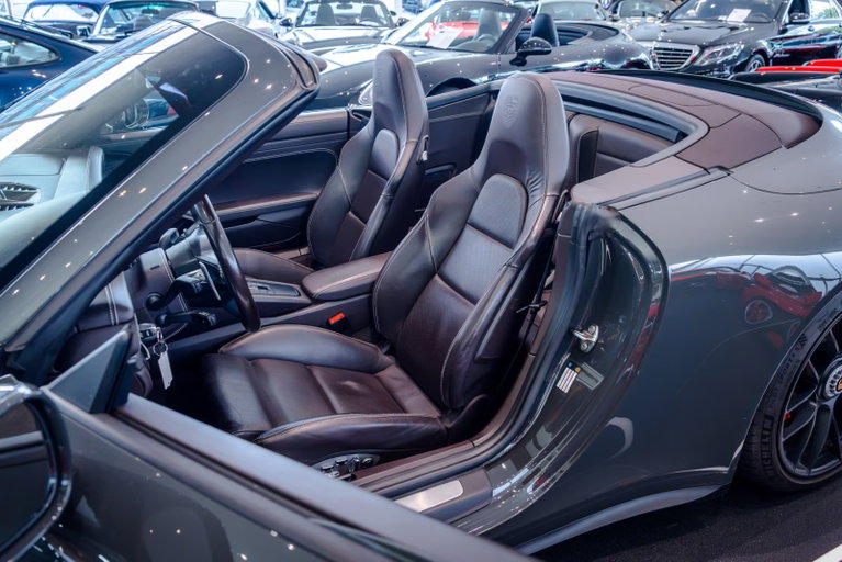 Porsche 991.2 Carrera 4 GTS