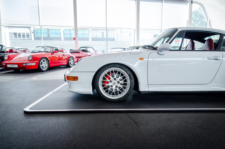 Porsche 993 Carrera S