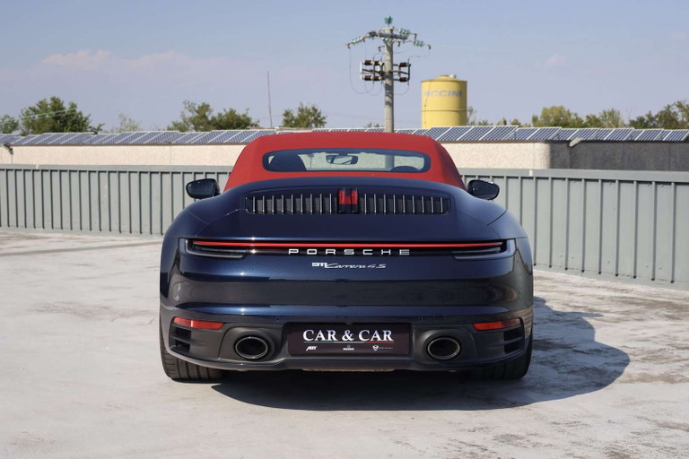 Porsche 992 Carrera 4S