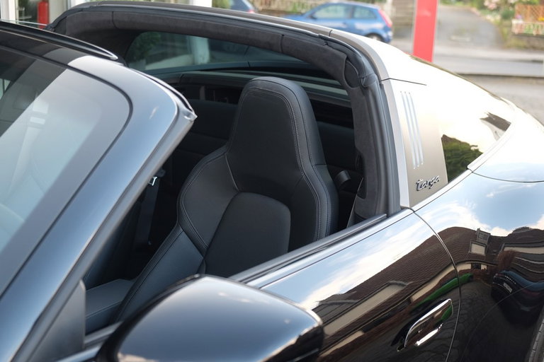 Porsche 992 Edition 50 Jahre Porsche Design