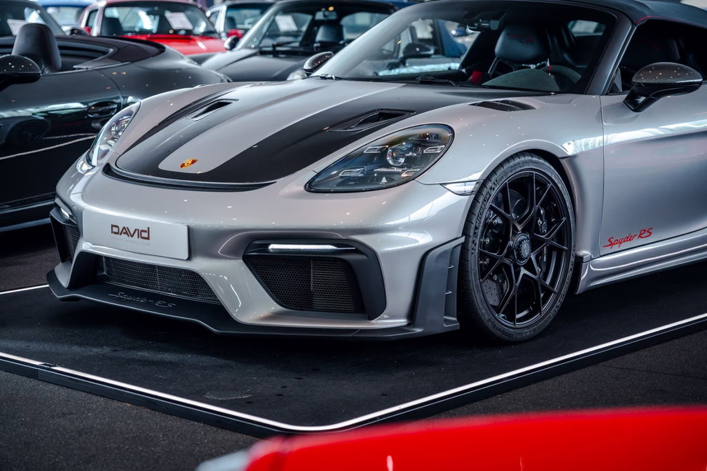 Porsche 718 Spyder RS