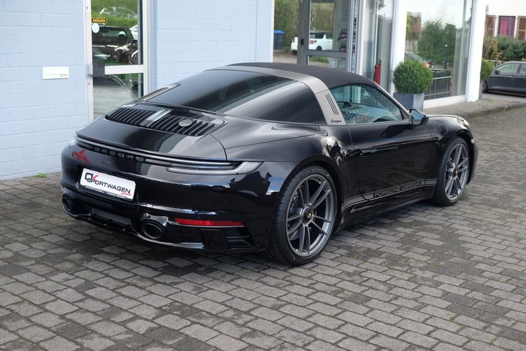 Porsche 992 Edition 50 Jahre Porsche Design