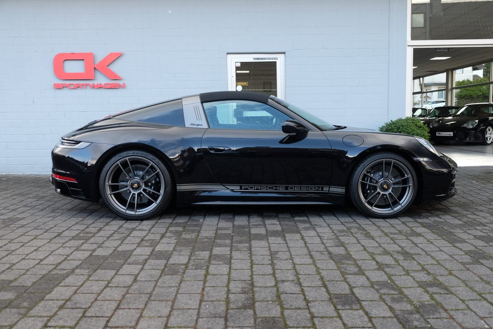 Porsche 992 Edition 50 Jahre Porsche Design