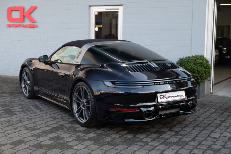 Porsche 992 Edition 50 Jahre Porsche Design