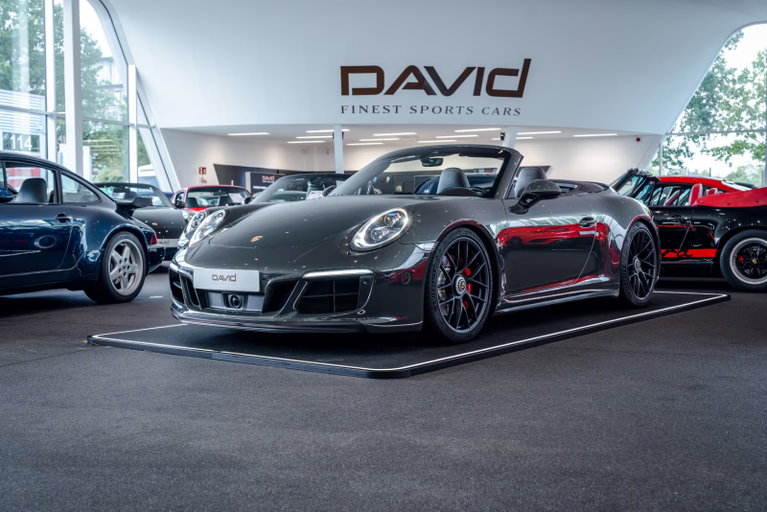 Porsche 991.2 Carrera 4 GTS