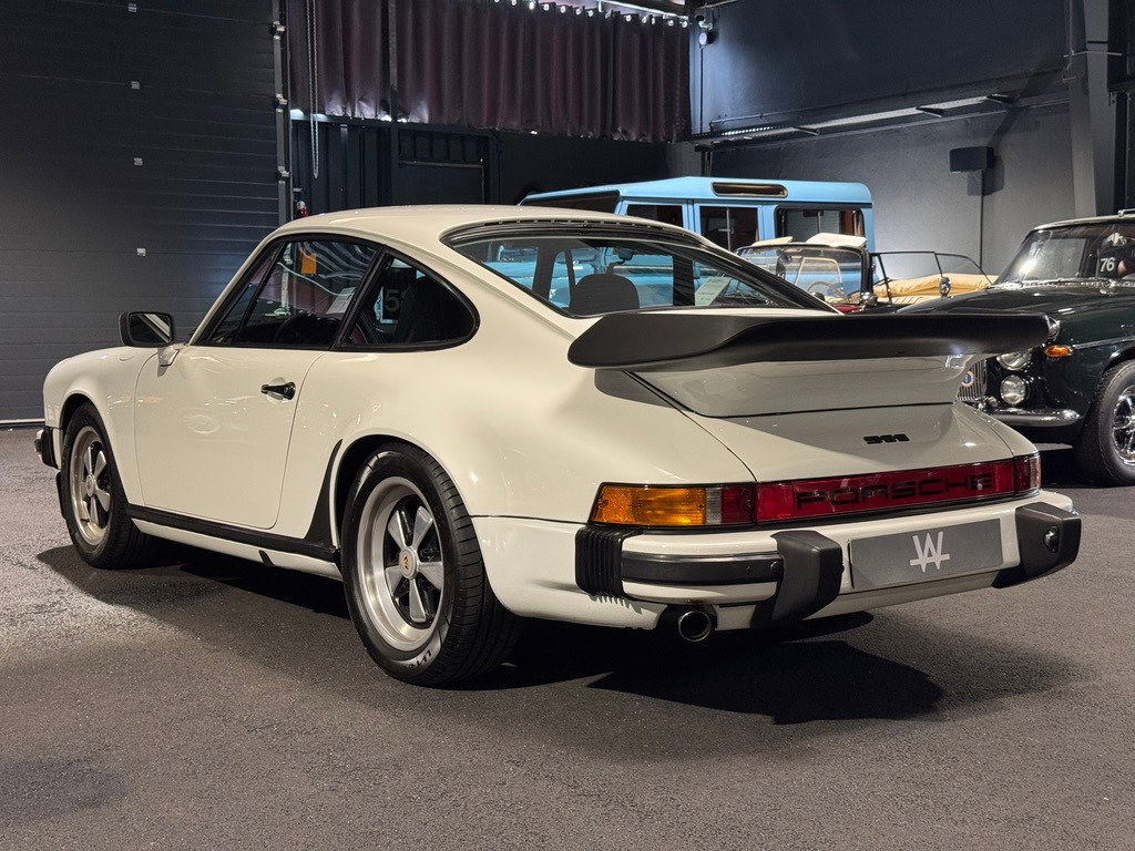 Porsche 911 SC