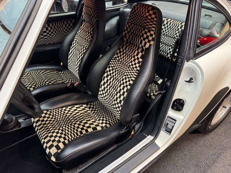 Porsche 911 SC