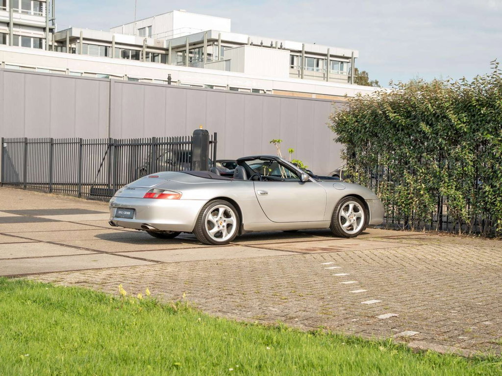 Porsche 996.2 Carrera