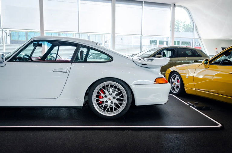 Porsche 993 Carrera S