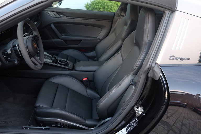 Porsche 992 Edition 50 Jahre Porsche Design