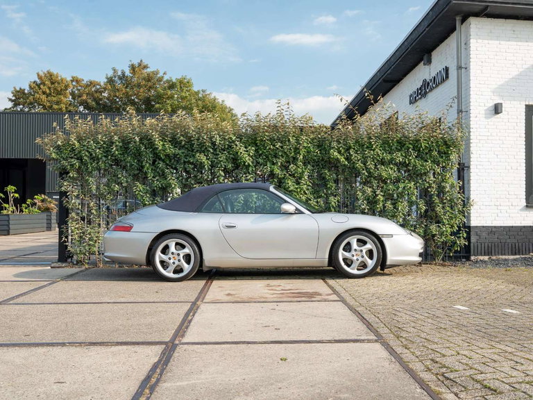 Porsche 996.2 Carrera