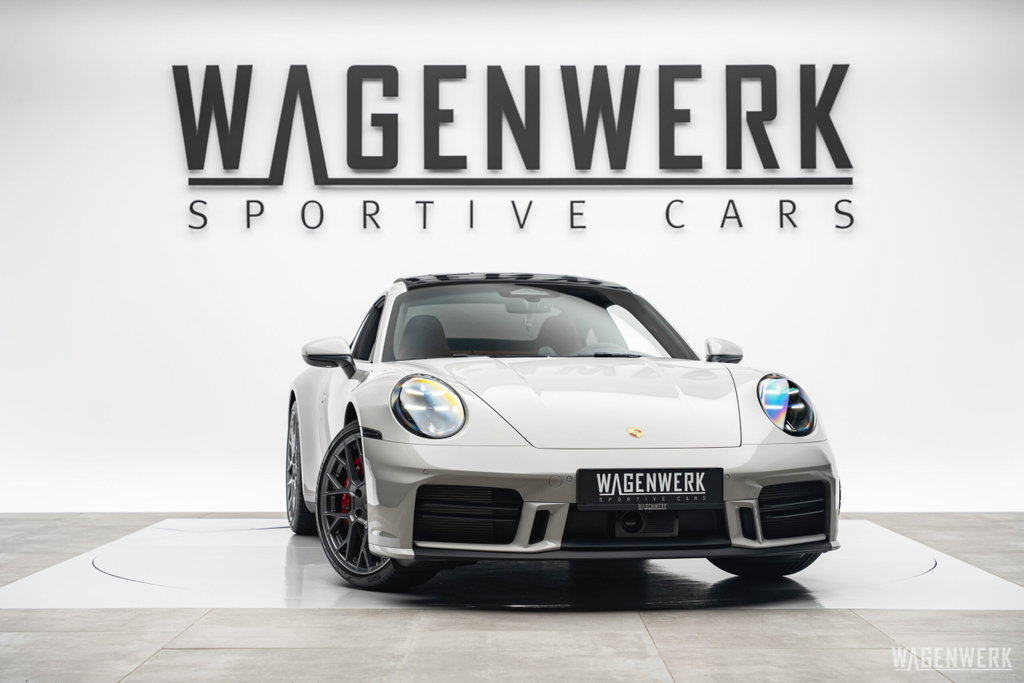 Porsche 992.2 Carrera 4S
