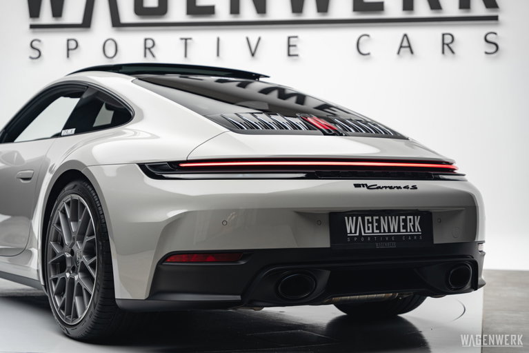 Porsche 992.2 Carrera 4S