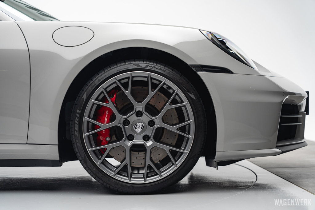Porsche 992.2 Carrera 4S