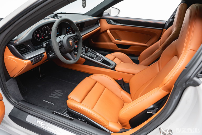 Porsche 992.2 Carrera 4S