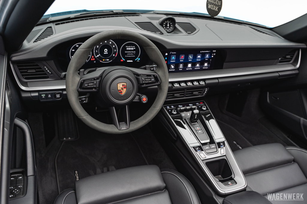 Porsche 992.2 Targa 4S