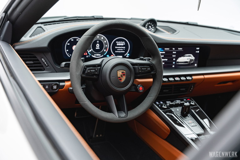 Porsche 992.2 Carrera 4S