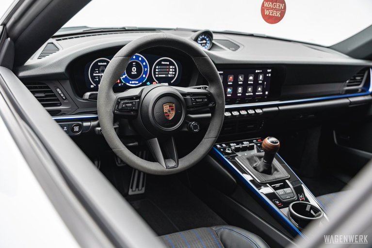 Porsche 992.2 Carrera T