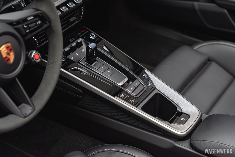 Porsche 992.2 Targa 4S